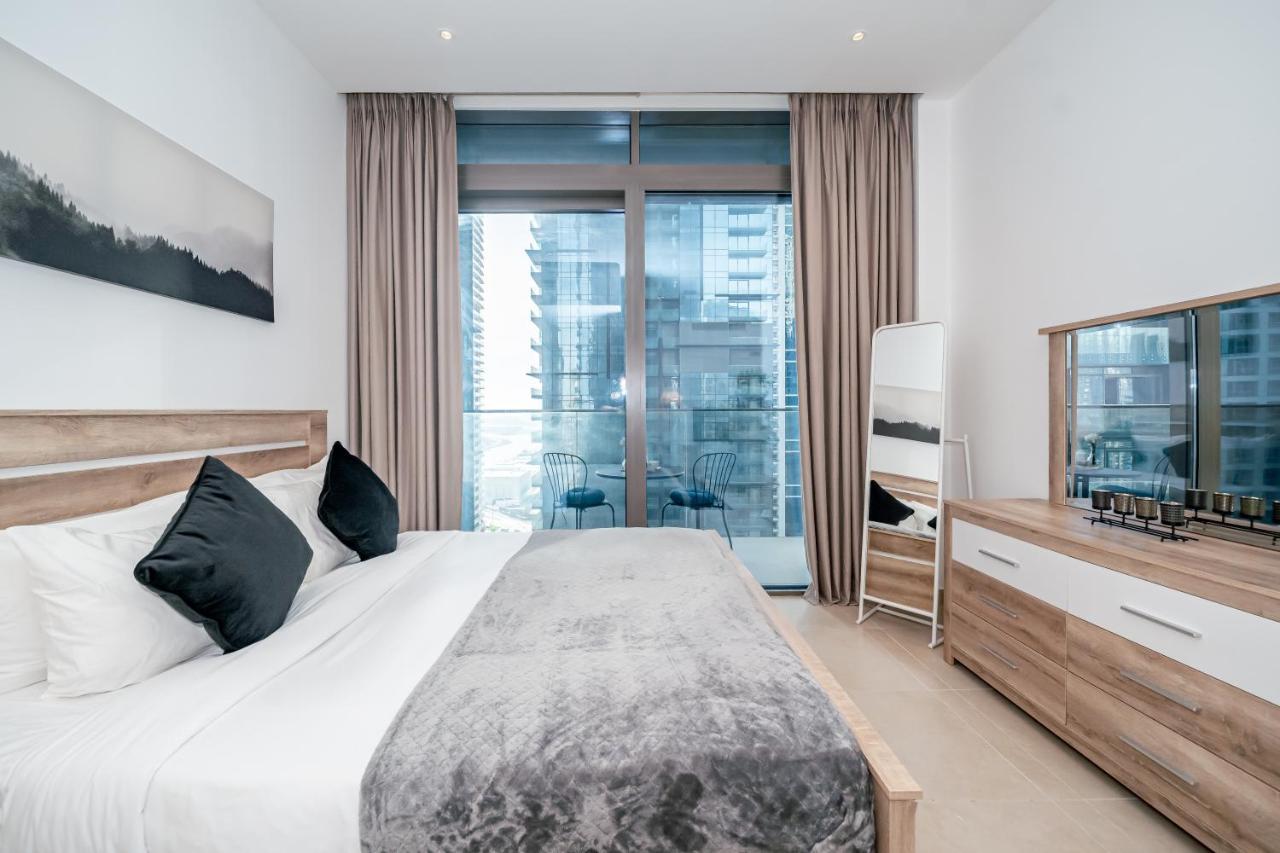 Higuests - Unique With Stunning Panoramic Marina Views شقة
